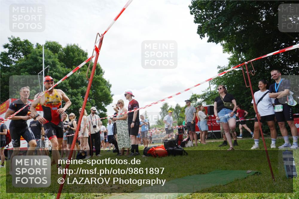 21.06.2026 - 29. Vierlanden-Triathlon LAZAROV Photography http://msf.ph/oto/9861897 21.06.2026 13:24:26 Schwimmen 1094, 1221 meine-sportfotos.de