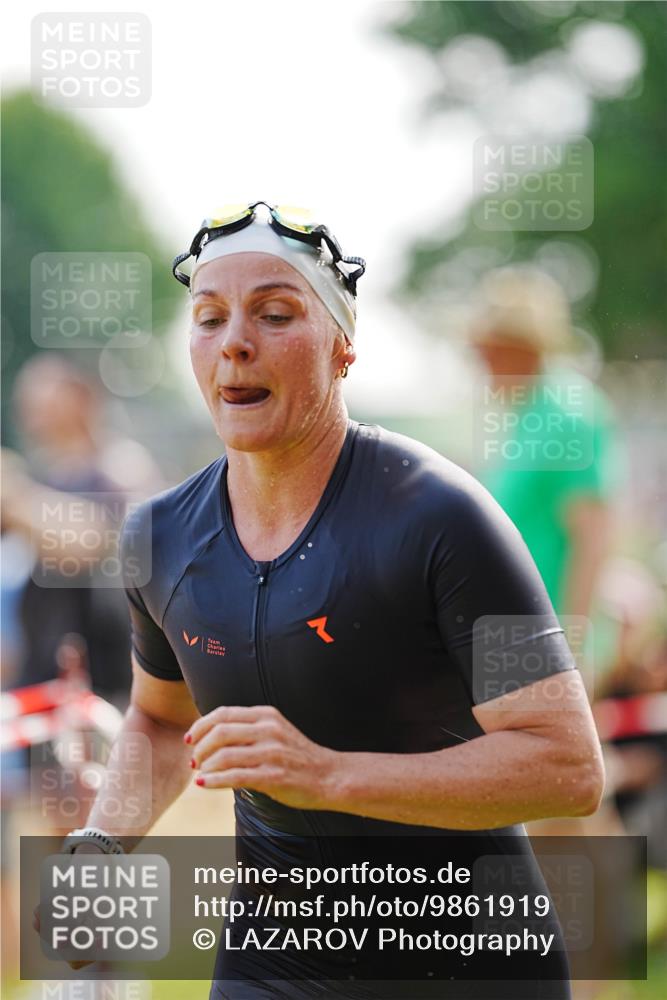 21.06.2026 - 29. Vierlanden-Triathlon LAZAROV Photography http://msf.ph/oto/9861919 21.06.2026 09:08:38 Schwimmen 226, 233, 257, 268 meine-sportfotos.de