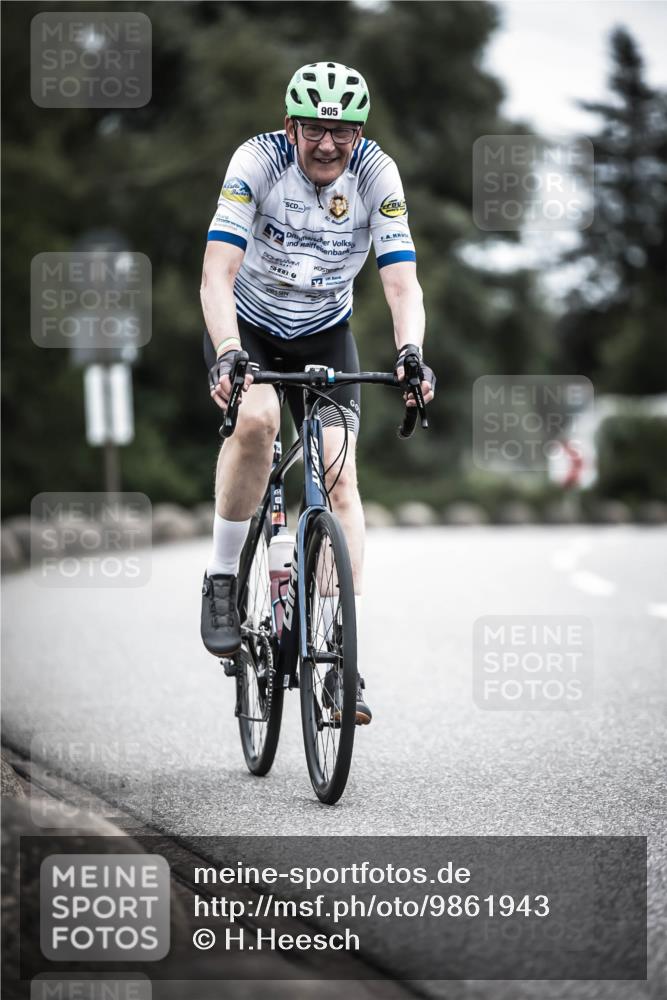 21.06.2026 - 29. Vierlanden-Triathlon H.Heesch http://msf.ph/oto/9861943 21.06.2026 12:10:14 Radfahren 19, 710, 905 meine-sportfotos.de