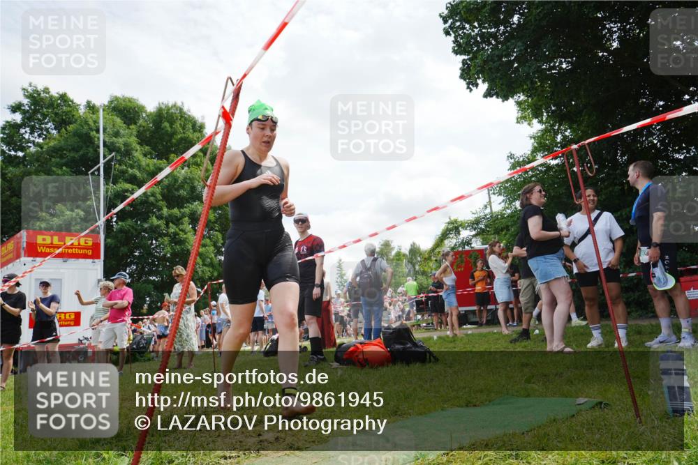 21.06.2026 - 29. Vierlanden-Triathlon LAZAROV Photography http://msf.ph/oto/9861945 21.06.2026 13:26:00 Schwimmen 1177 meine-sportfotos.de