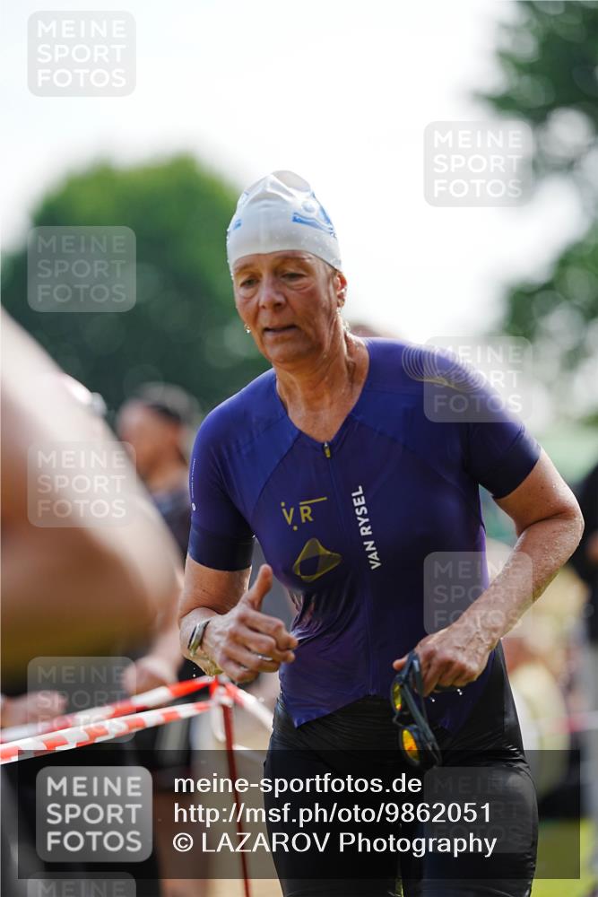 21.06.2026 - 29. Vierlanden-Triathlon LAZAROV Photography http://msf.ph/oto/9862051 21.06.2026 09:10:43 Schwimmen 239, 267, 271, 284, 293, 298, 301 meine-sportfotos.de