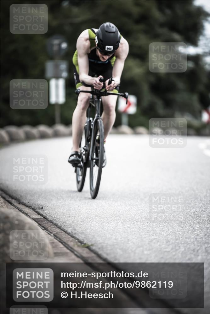 21.06.2026 - 29. Vierlanden-Triathlon H.Heesch http://msf.ph/oto/9862119 21.06.2026 12:10:59 Radfahren 841, 853, 968 meine-sportfotos.de