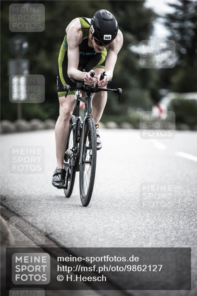 21.06.2026 - 29. Vierlanden-Triathlon H.Heesch http://msf.ph/oto/9862127 21.06.2026 12:10:59 Radfahren 841, 853, 968 meine-sportfotos.de
