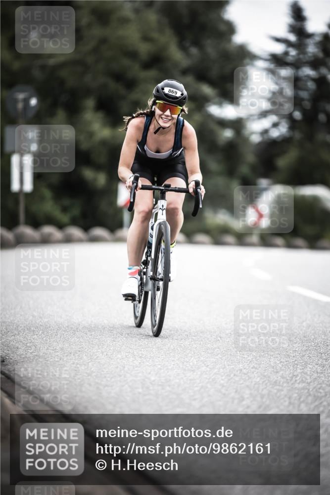 21.06.2026 - 29. Vierlanden-Triathlon H.Heesch http://msf.ph/oto/9862161 21.06.2026 12:11:23 Radfahren 689, 869 meine-sportfotos.de