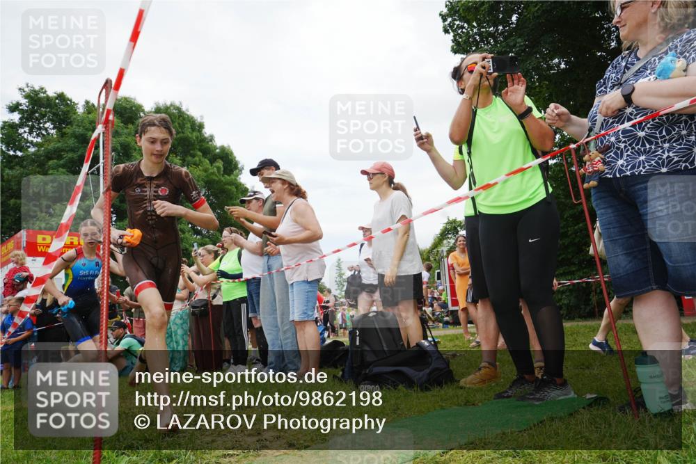 21.06.2026 - 29. Vierlanden-Triathlon LAZAROV Photography http://msf.ph/oto/9862198 21.06.2026 14:36:42 Schwimmen 1231, 1249, 1267, 1275, 1287, 1288 meine-sportfotos.de