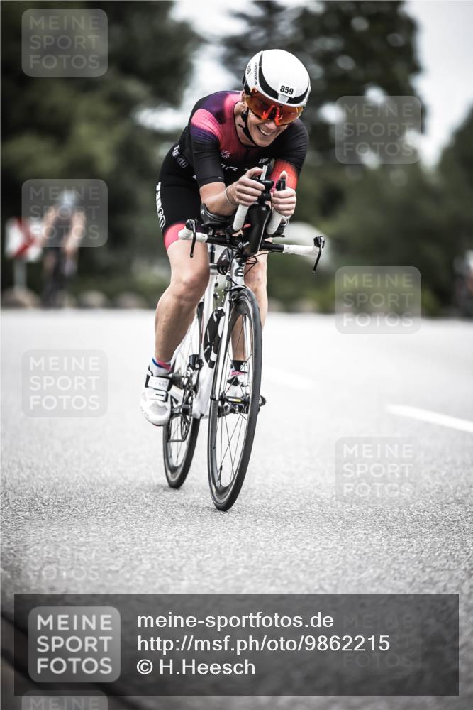 21.06.2026 - 29. Vierlanden-Triathlon H.Heesch http://msf.ph/oto/9862215 21.06.2026 12:11:31 Radfahren 230, 846, 859, 870 meine-sportfotos.de