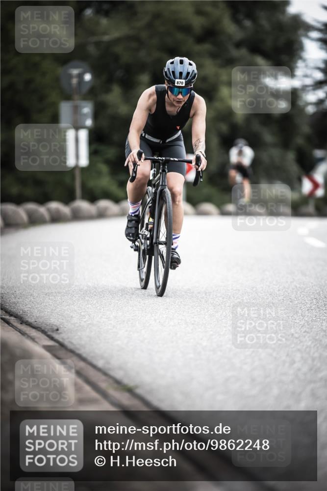 21.06.2026 - 29. Vierlanden-Triathlon H.Heesch http://msf.ph/oto/9862248 21.06.2026 12:11:35 Radfahren 230, 846, 859, 870, 881 meine-sportfotos.de