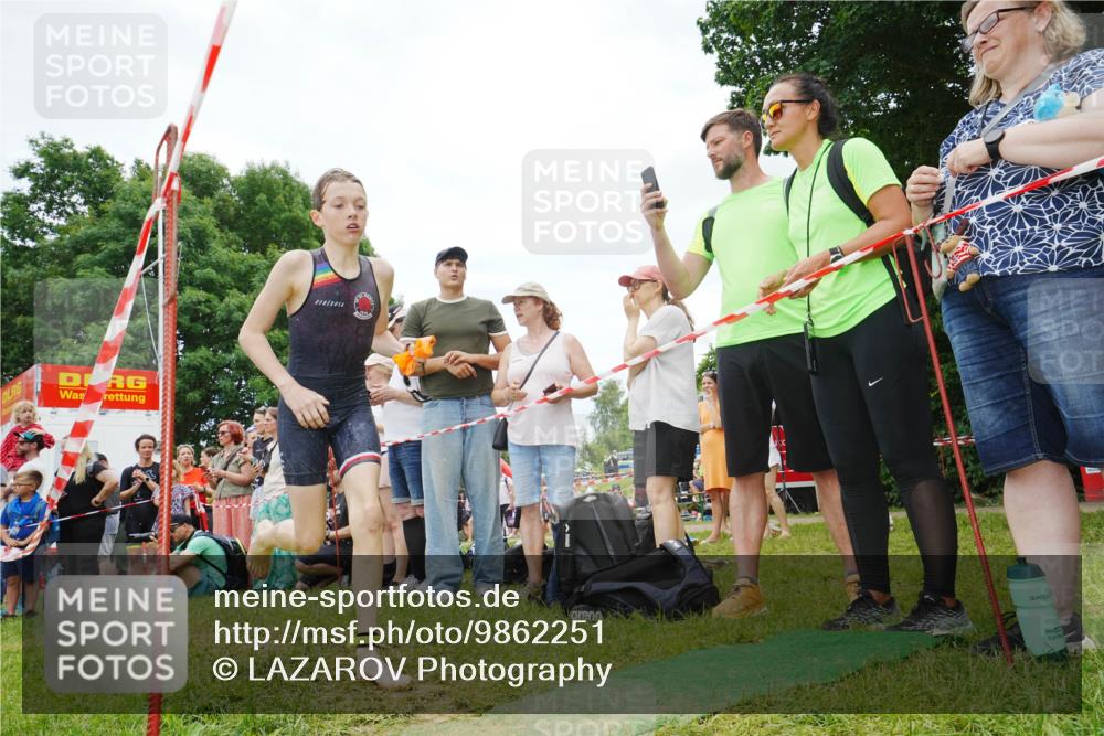 21.06.2026 - 29. Vierlanden-Triathlon LAZAROV Photography http://msf.ph/oto/9862251 21.06.2026 14:37:16 Schwimmen 1230, 1269 meine-sportfotos.de