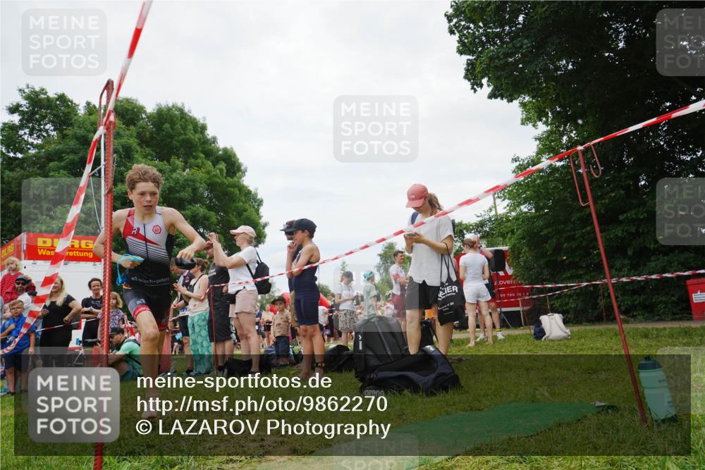 21.06.2026 - 29. Vierlanden-Triathlon LAZAROV Photography http://msf.ph/oto/9862270 21.06.2026 14:38:20 Schwimmen 1229, 1264 meine-sportfotos.de