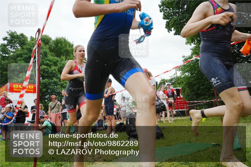 21.06.2026 - 29. Vierlanden-Triathlon LAZAROV Photography http://msf.ph/oto/9862289 21.06.2026 14:38:31 Schwimmen 1241, 1242, 1243, 1244, 1259, 1261, 1277, 1292 meine-sportfotos.de