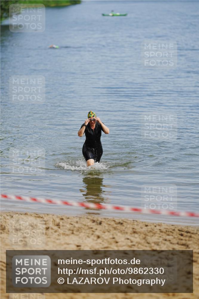 21.06.2026 - 29. Vierlanden-Triathlon LAZAROV Photography http://msf.ph/oto/9862330 21.06.2026 09:19:29 Schwimmen  meine-sportfotos.de