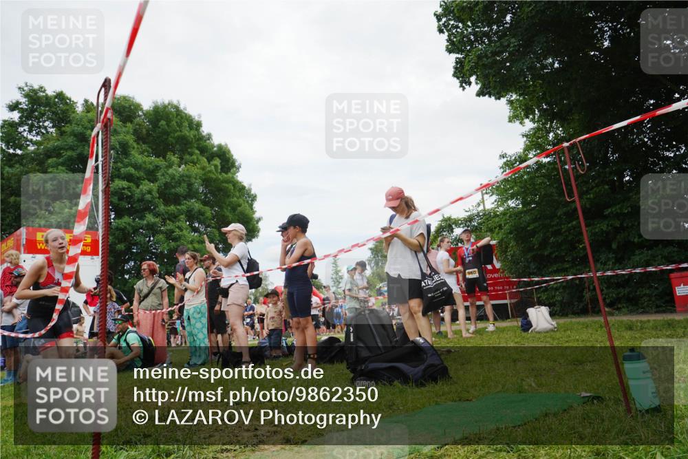 21.06.2026 - 29. Vierlanden-Triathlon LAZAROV Photography http://msf.ph/oto/9862350 21.06.2026 14:38:38 Schwimmen 1238, 1241, 1243, 1244, 1261, 1271, 1274, 1277, 1279, 1292, 1294 meine-sportfotos.de