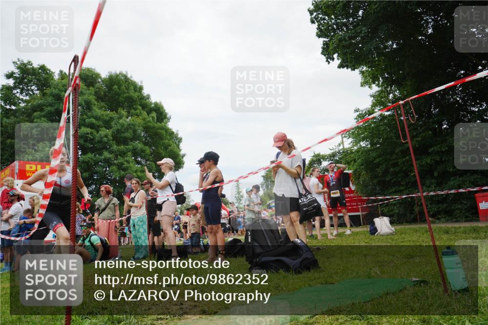 21.06.2026 - 29. Vierlanden-Triathlon LAZAROV Photography http://msf.ph/oto/9862352 21.06.2026 14:38:38 Schwimmen 1238, 1241, 1243, 1244, 1261, 1271, 1274, 1277, 1279, 1292, 1294 meine-sportfotos.de