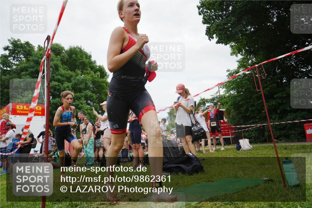21.06.2026 - 29. Vierlanden-Triathlon LAZAROV Photography http://msf.ph/oto/9862361 21.06.2026 14:38:39 Schwimmen 1238, 1243, 1261, 1271, 1274, 1277, 1279, 1292, 1294 meine-sportfotos.de