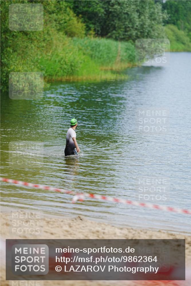 21.06.2026 - 29. Vierlanden-Triathlon LAZAROV Photography http://msf.ph/oto/9862364 21.06.2026 09:21:13 Schwimmen  meine-sportfotos.de