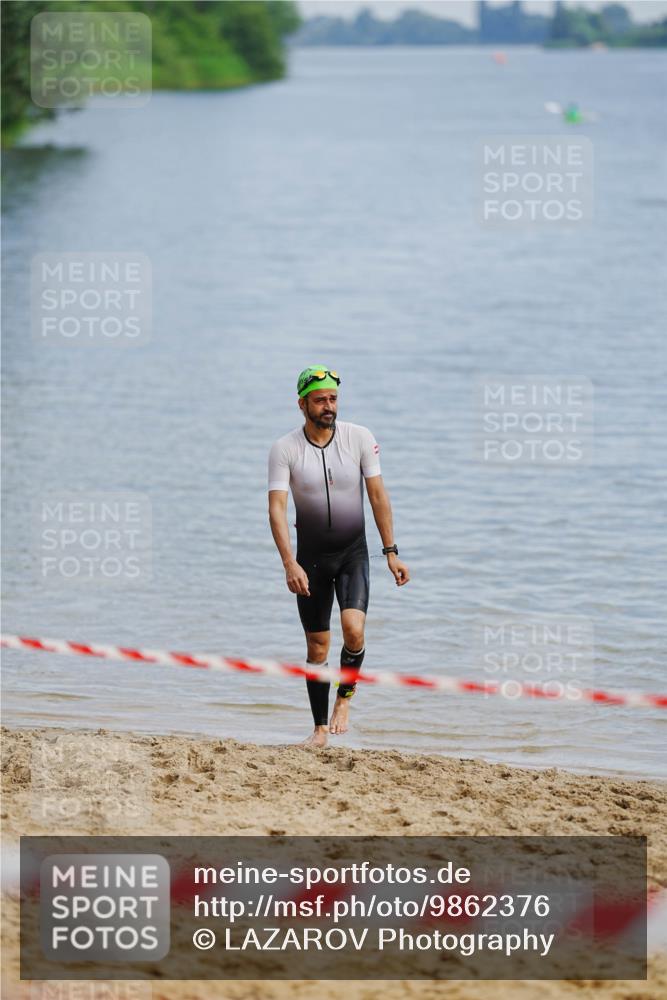 21.06.2026 - 29. Vierlanden-Triathlon LAZAROV Photography http://msf.ph/oto/9862376 21.06.2026 09:21:28 Schwimmen  meine-sportfotos.de