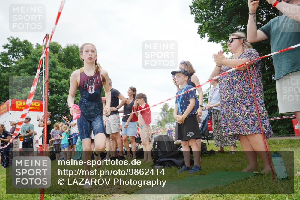 21.06.2026 - 29. Vierlanden-Triathlon LAZAROV Photography http://msf.ph/oto/9862414 21.06.2026 14:48:39 Schwimmen  meine-sportfotos.de