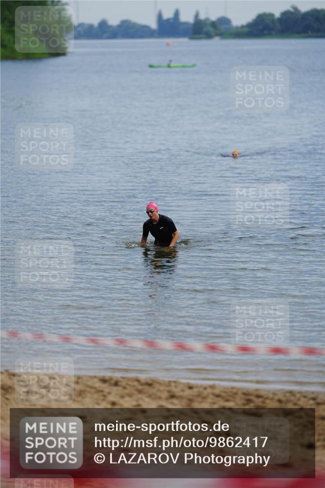 21.06.2026 - 29. Vierlanden-Triathlon LAZAROV Photography http://msf.ph/oto/9862417 21.06.2026 09:22:44 Schwimmen  meine-sportfotos.de