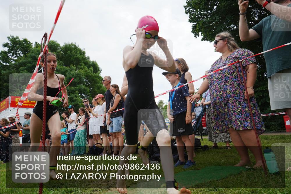 21.06.2026 - 29. Vierlanden-Triathlon LAZAROV Photography http://msf.ph/oto/9862436 21.06.2026 14:48:48 Schwimmen  meine-sportfotos.de