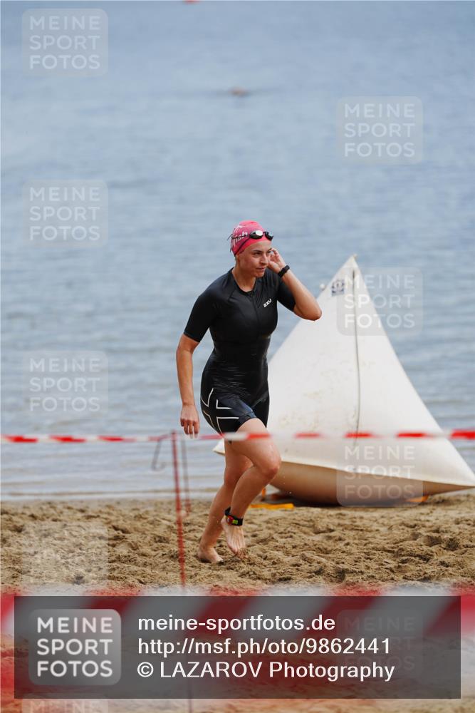 21.06.2026 - 29. Vierlanden-Triathlon LAZAROV Photography http://msf.ph/oto/9862441 21.06.2026 09:22:57 Schwimmen 279 meine-sportfotos.de