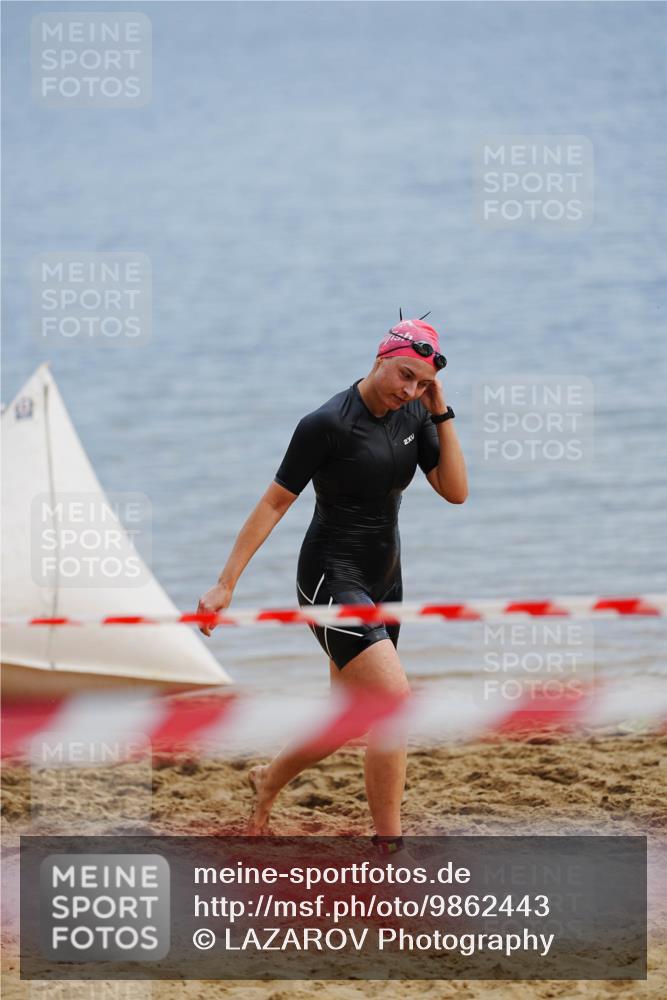 21.06.2026 - 29. Vierlanden-Triathlon LAZAROV Photography http://msf.ph/oto/9862443 21.06.2026 09:22:58 Schwimmen 279 meine-sportfotos.de