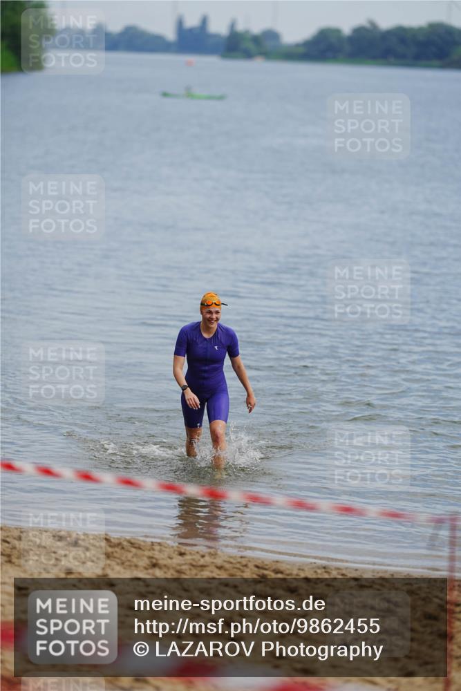21.06.2026 - 29. Vierlanden-Triathlon LAZAROV Photography http://msf.ph/oto/9862455 21.06.2026 09:23:25 Schwimmen  meine-sportfotos.de