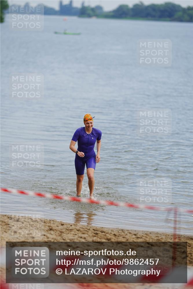 21.06.2026 - 29. Vierlanden-Triathlon LAZAROV Photography http://msf.ph/oto/9862457 21.06.2026 09:23:26 Schwimmen  meine-sportfotos.de