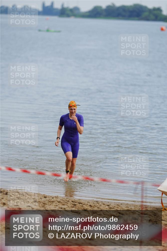 21.06.2026 - 29. Vierlanden-Triathlon LAZAROV Photography http://msf.ph/oto/9862459 21.06.2026 09:23:26 Schwimmen  meine-sportfotos.de