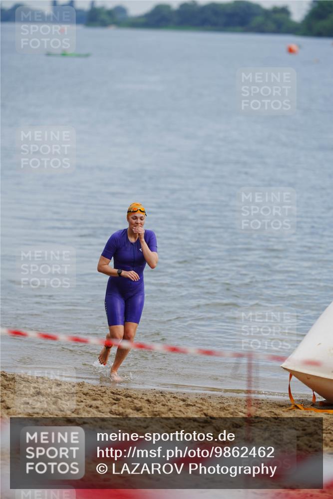 21.06.2026 - 29. Vierlanden-Triathlon LAZAROV Photography http://msf.ph/oto/9862462 21.06.2026 09:23:27 Schwimmen 270 meine-sportfotos.de