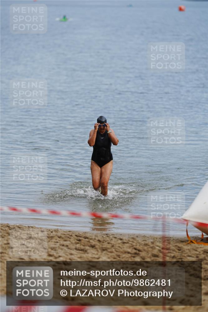 21.06.2026 - 29. Vierlanden-Triathlon LAZAROV Photography http://msf.ph/oto/9862481 21.06.2026 09:24:16 Schwimmen 256 meine-sportfotos.de