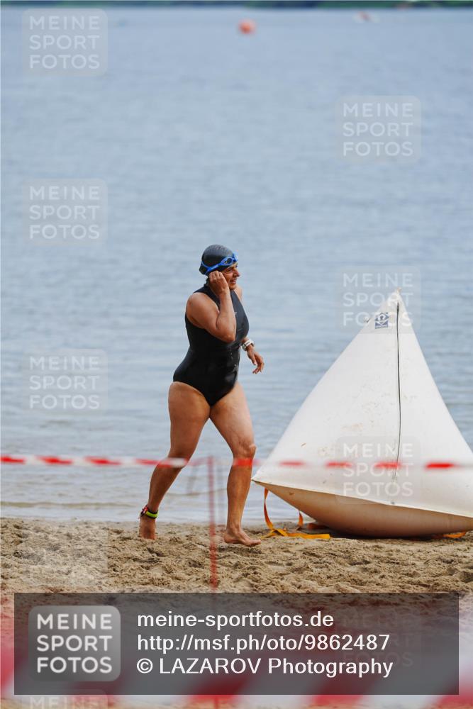 21.06.2026 - 29. Vierlanden-Triathlon LAZAROV Photography http://msf.ph/oto/9862487 21.06.2026 09:24:19 Schwimmen 256 meine-sportfotos.de