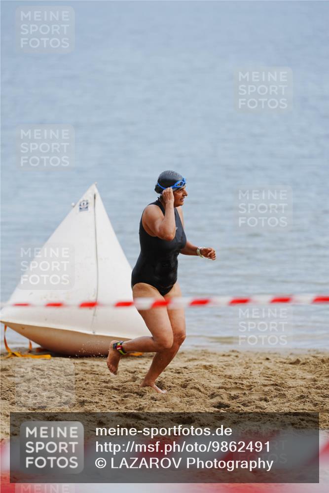 21.06.2026 - 29. Vierlanden-Triathlon LAZAROV Photography http://msf.ph/oto/9862491 21.06.2026 09:24:20 Schwimmen 256 meine-sportfotos.de