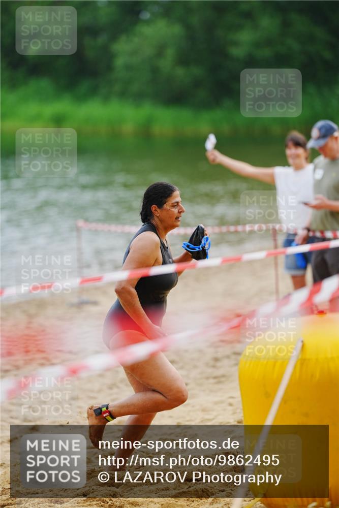 21.06.2026 - 29. Vierlanden-Triathlon LAZAROV Photography http://msf.ph/oto/9862495 21.06.2026 09:24:24 Schwimmen 256 meine-sportfotos.de