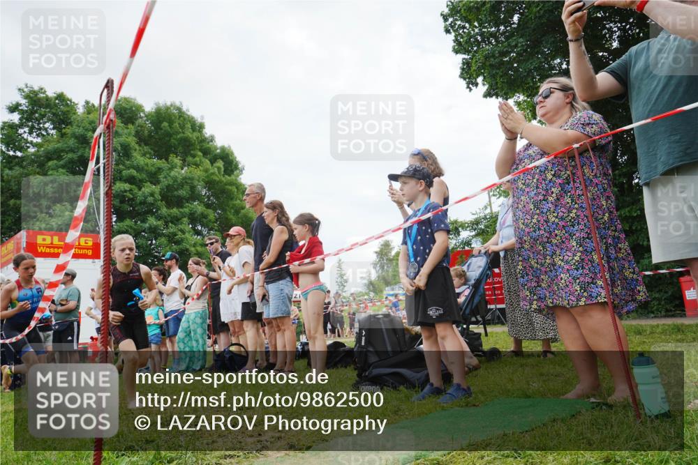 21.06.2026 - 29. Vierlanden-Triathlon LAZAROV Photography http://msf.ph/oto/9862500 21.06.2026 14:48:55 Schwimmen  meine-sportfotos.de