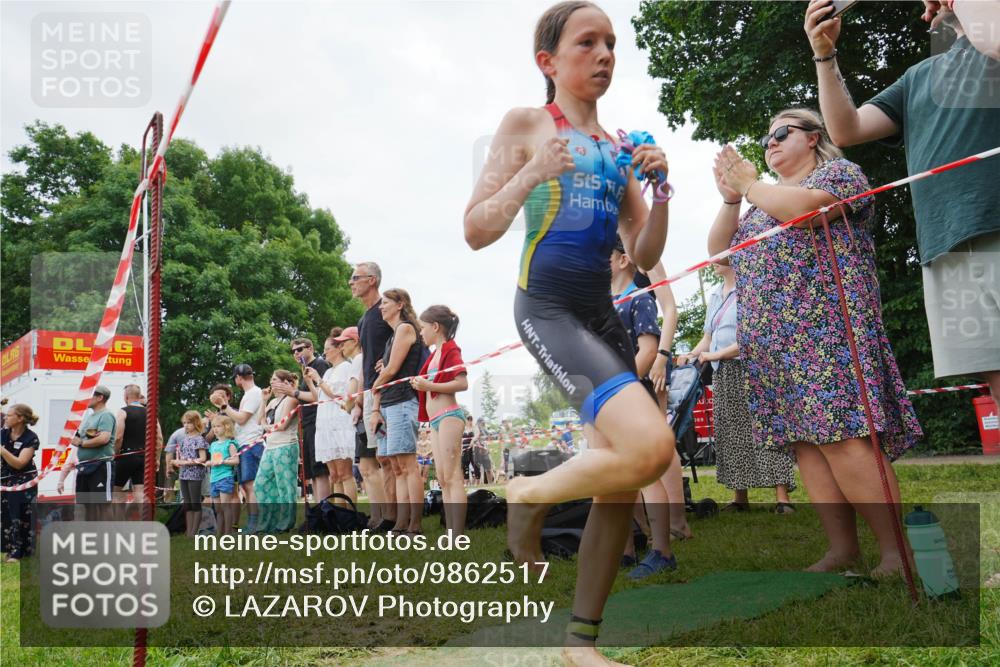 21.06.2026 - 29. Vierlanden-Triathlon LAZAROV Photography http://msf.ph/oto/9862517 21.06.2026 14:48:57 Schwimmen  meine-sportfotos.de