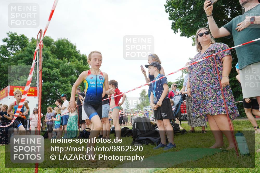 21.06.2026 - 29. Vierlanden-Triathlon LAZAROV Photography http://msf.ph/oto/9862520 21.06.2026 14:49:04 Schwimmen  meine-sportfotos.de