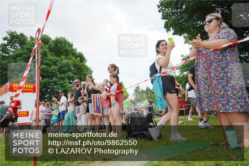 21.06.2026 - 29. Vierlanden-Triathlon LAZAROV Photography http://msf.ph/oto/9862550 21.06.2026 14:50:13 Schwimmen  meine-sportfotos.de