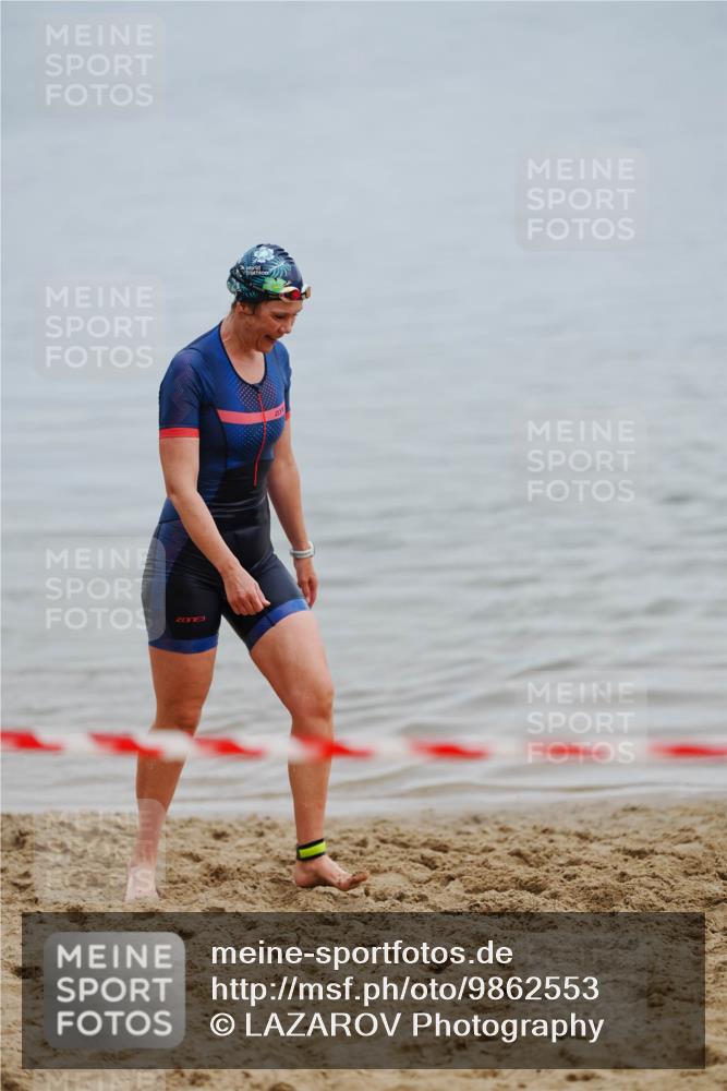 21.06.2026 - 29. Vierlanden-Triathlon LAZAROV Photography http://msf.ph/oto/9862553 21.06.2026 09:36:08 Schwimmen  meine-sportfotos.de