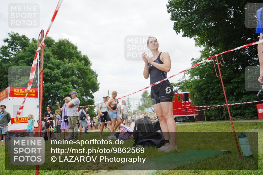 21.06.2026 - 29. Vierlanden-Triathlon LAZAROV Photography http://msf.ph/oto/9862569 21.06.2026 15:01:34 Schwimmen  meine-sportfotos.de