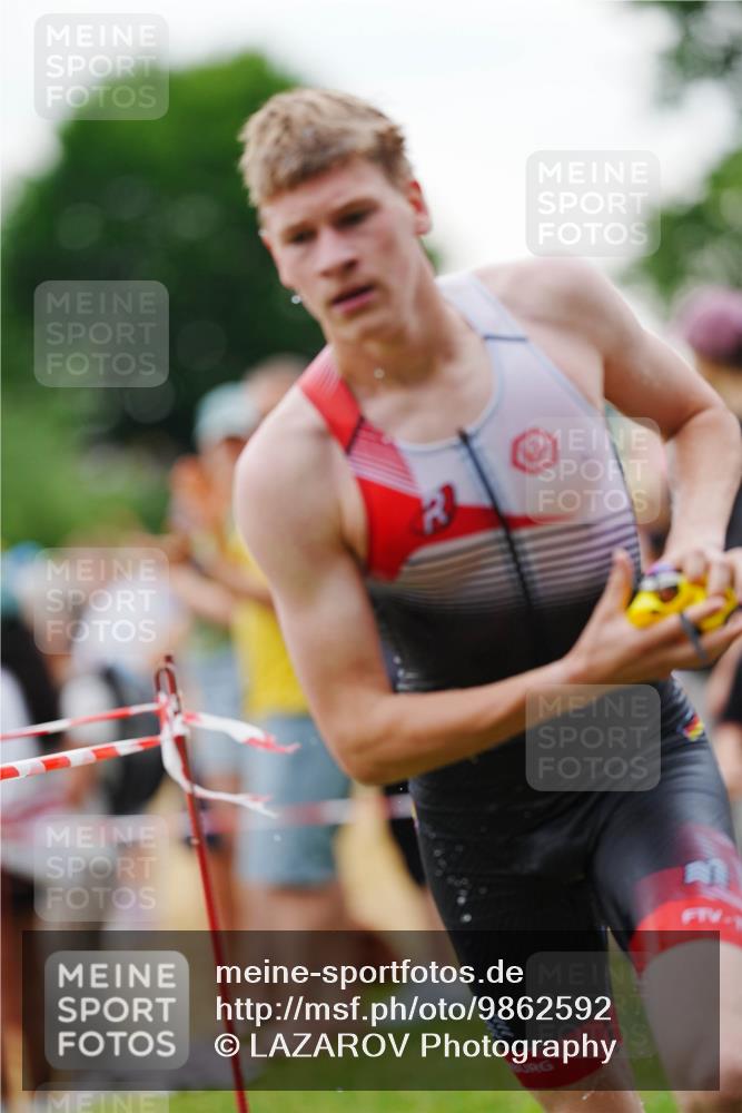 21.06.2026 - 29. Vierlanden-Triathlon LAZAROV Photography http://msf.ph/oto/9862592 21.06.2026 09:53:33 Schwimmen 385 meine-sportfotos.de