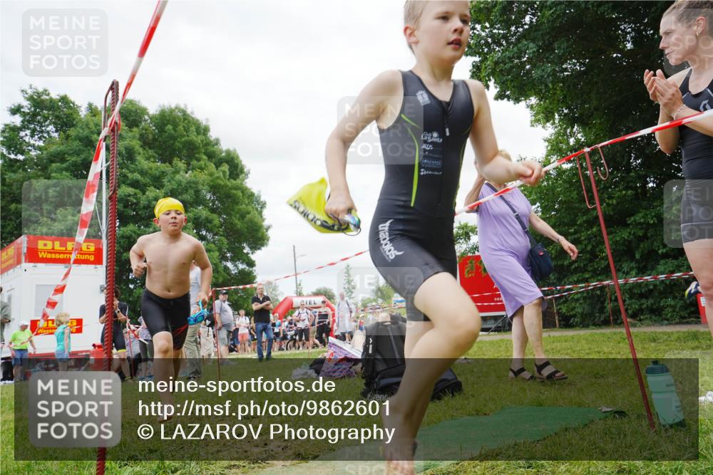 21.06.2026 - 29. Vierlanden-Triathlon LAZAROV Photography http://msf.ph/oto/9862601 21.06.2026 15:02:09 Schwimmen  meine-sportfotos.de
