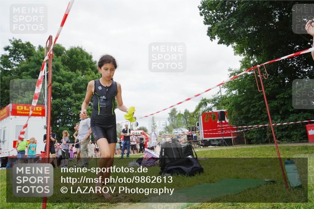 21.06.2026 - 29. Vierlanden-Triathlon LAZAROV Photography http://msf.ph/oto/9862613 21.06.2026 15:02:13 Schwimmen  meine-sportfotos.de