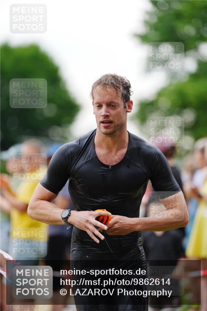 21.06.2026 - 29. Vierlanden-Triathlon LAZAROV Photography http://msf.ph/oto/9862614 21.06.2026 09:54:20 Schwimmen 311, 335, 378, 382 meine-sportfotos.de