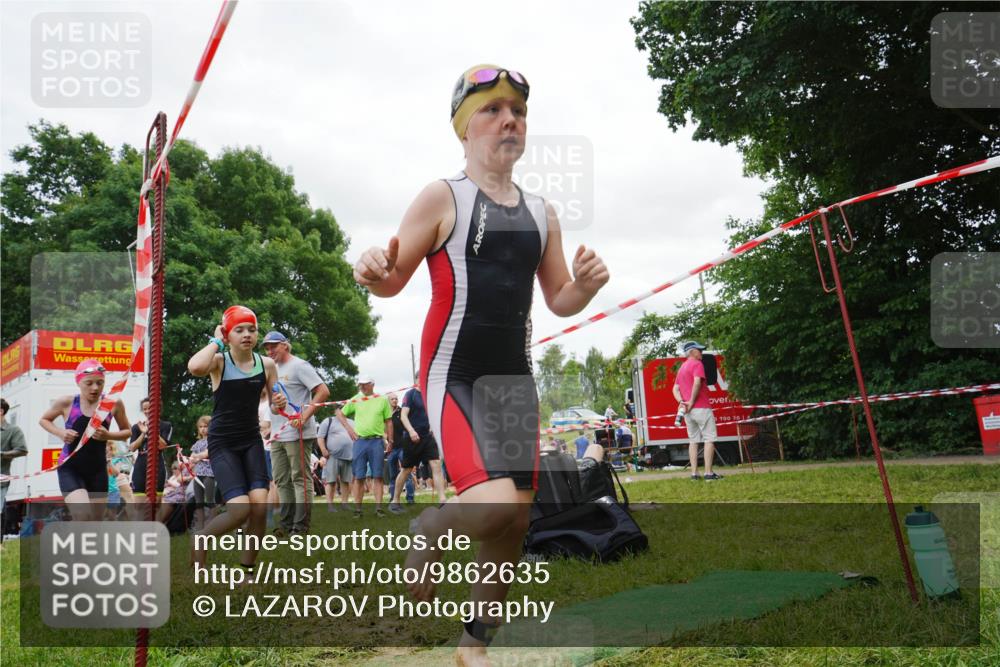 21.06.2026 - 29. Vierlanden-Triathlon LAZAROV Photography http://msf.ph/oto/9862635 21.06.2026 15:02:41 Schwimmen  meine-sportfotos.de