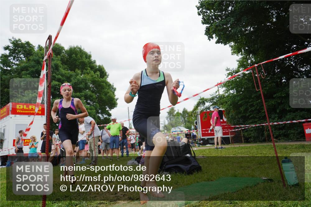 21.06.2026 - 29. Vierlanden-Triathlon LAZAROV Photography http://msf.ph/oto/9862643 21.06.2026 15:02:42 Schwimmen  meine-sportfotos.de