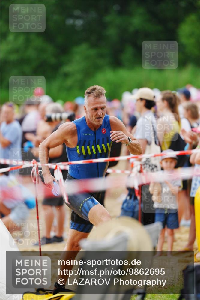 21.06.2026 - 29. Vierlanden-Triathlon LAZAROV Photography http://msf.ph/oto/9862695 21.06.2026 10:03:33 Schwimmen 437 meine-sportfotos.de