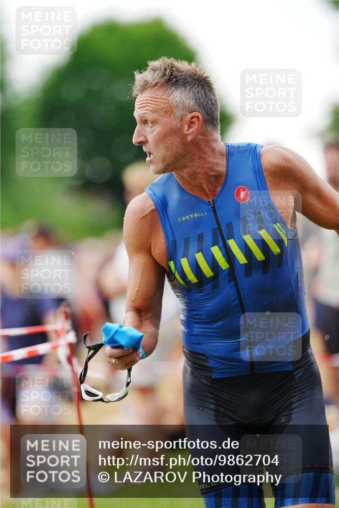 21.06.2026 - 29. Vierlanden-Triathlon LAZAROV Photography http://msf.ph/oto/9862704 21.06.2026 10:03:35 Schwimmen 437 meine-sportfotos.de