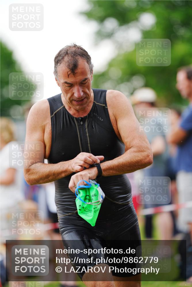 21.06.2026 - 29. Vierlanden-Triathlon LAZAROV Photography http://msf.ph/oto/9862779 21.06.2026 10:06:43 Schwimmen 394, 397, 410, 417, 447 meine-sportfotos.de