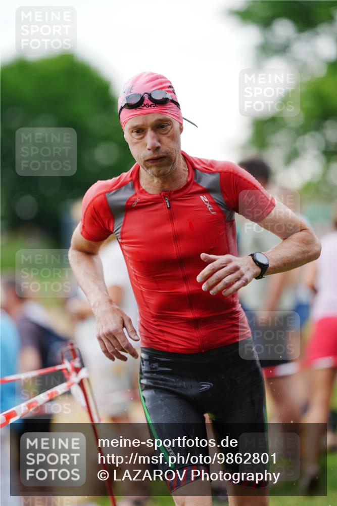 21.06.2026 - 29. Vierlanden-Triathlon LAZAROV Photography http://msf.ph/oto/9862801 21.06.2026 10:07:05 Schwimmen 409 meine-sportfotos.de