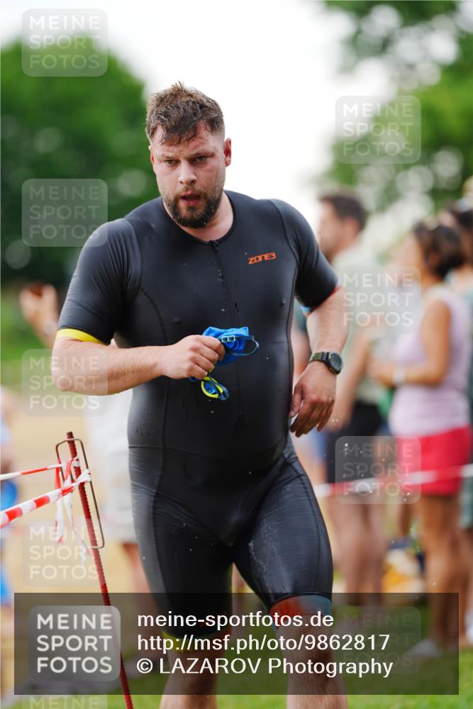 21.06.2026 - 29. Vierlanden-Triathlon LAZAROV Photography http://msf.ph/oto/9862817 21.06.2026 10:07:46 Schwimmen 434, 442, 468 meine-sportfotos.de